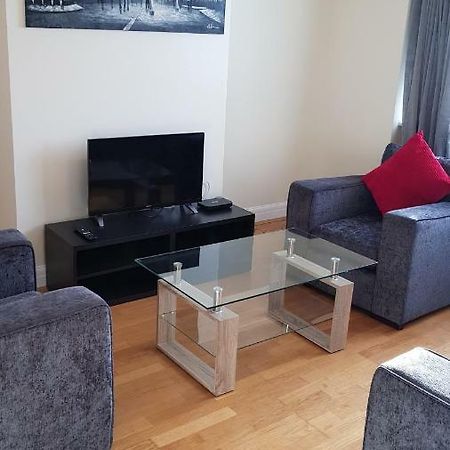 Elegant And Spacious 2 Bedroom Barnet Exterior foto