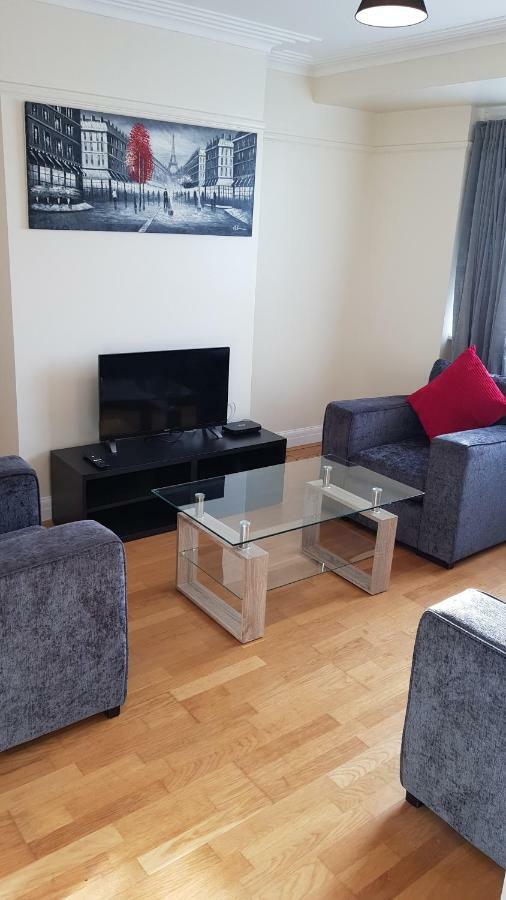Elegant And Spacious 2 Bedroom Barnet Exterior foto