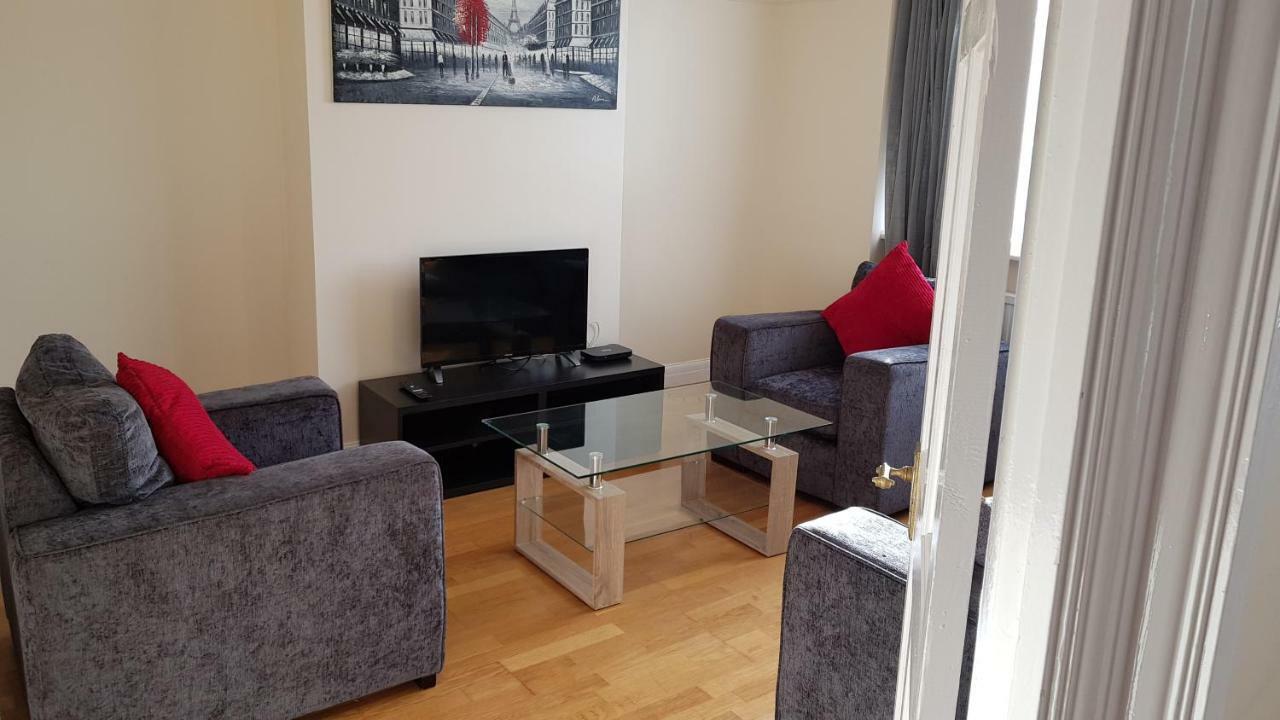 Elegant And Spacious 2 Bedroom Barnet Exterior foto
