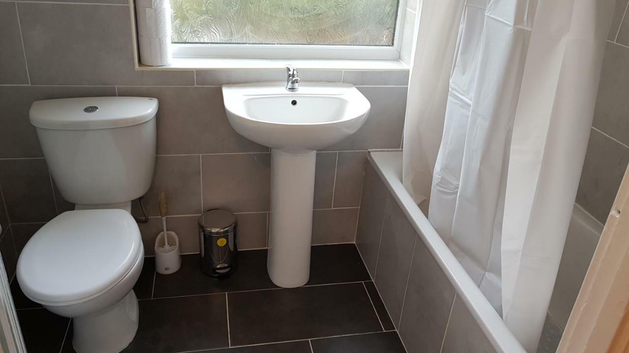 Elegant And Spacious 2 Bedroom Barnet Exterior foto