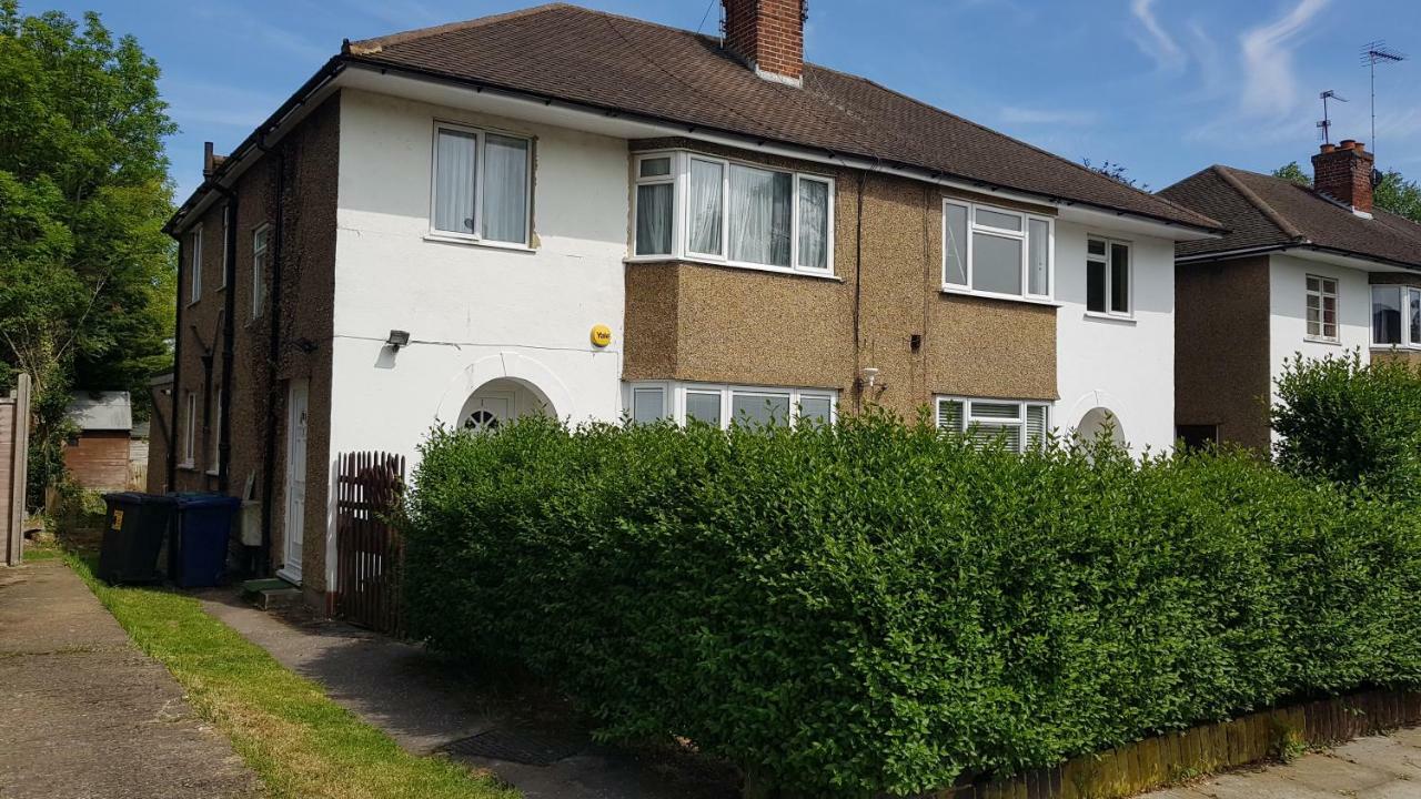 Elegant And Spacious 2 Bedroom Barnet Exterior foto